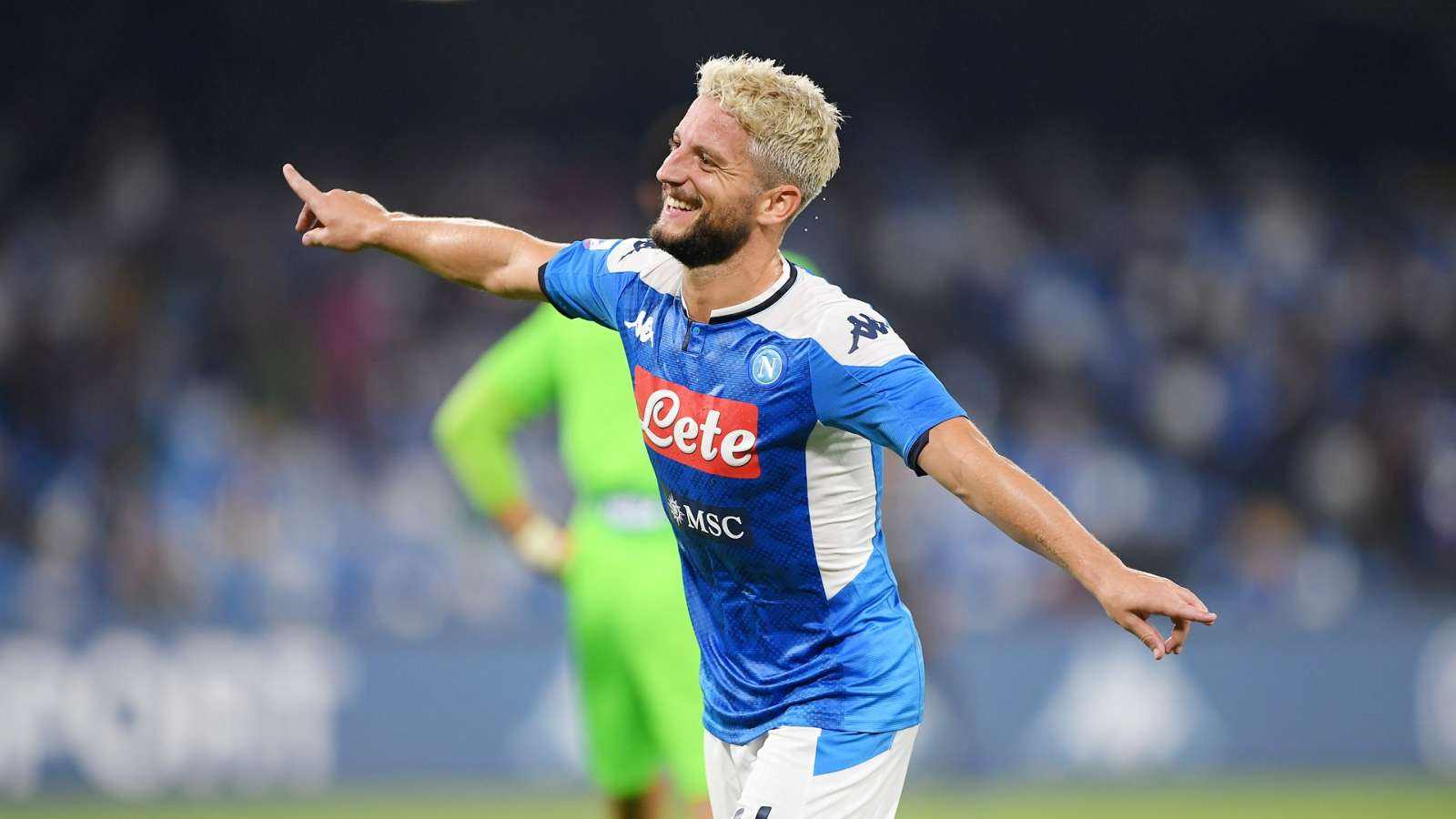 包含那不勒斯训练开放日，赛后复出首秀引欢呼，欧超杯在即，赛程密集仍需轮换的词条-开云体育