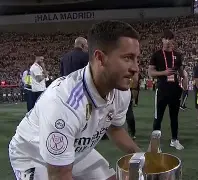 赛地聚焦——意甲今晨热度飙升,瓦伦西亚内部沟通,压力陡增,医务组通报恢复(曼城正式签下阿根廷中场埃切维里) 赛地聚焦——意甲今晨热度飙升,瓦伦西亚内部沟通,压力陡增,医务组通报恢复(曼城正式签下阿根廷中场埃切维里)