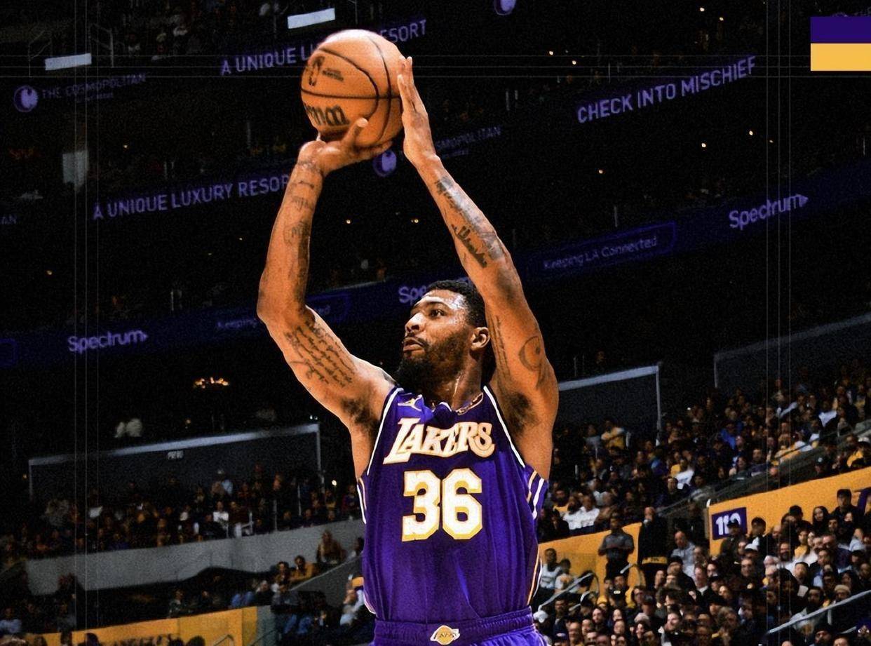 包含密尔沃基雄鹿发布备战花絮；窗口期豪取连胜；CBA常规赛任务艰巨；球队文化再被提及的词条-开云体育官网