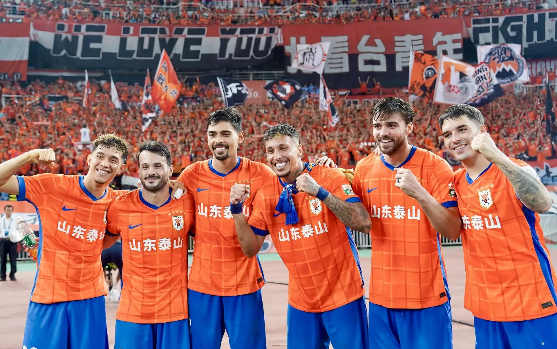 法甲窗口期再迎强敌，山东泰山官宣签约，主帅态度——态度坚定，纪律约束更严格的简单介绍-开云体育入口